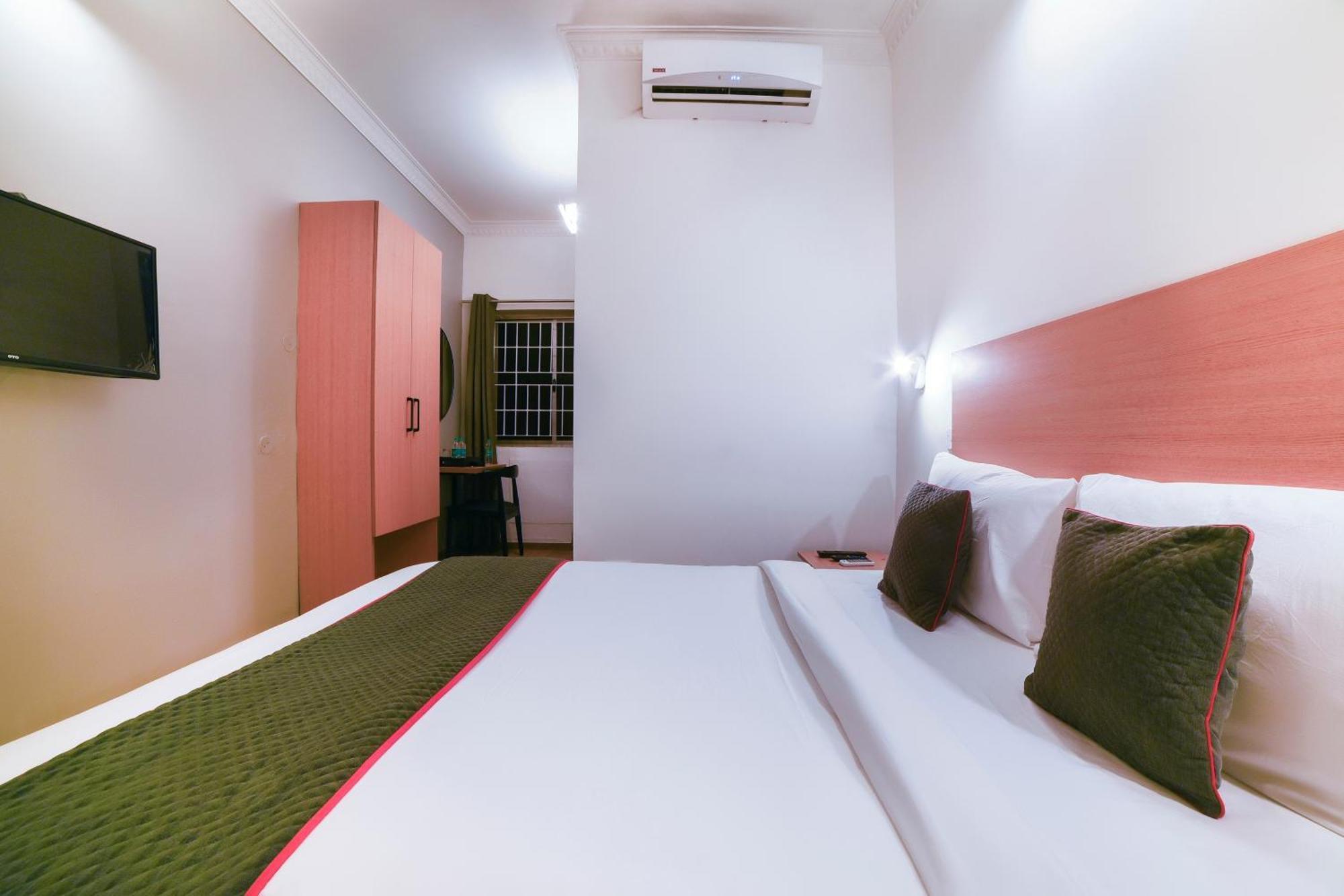 Hotel Collection O Vadapalani à Chennai Extérieur photo