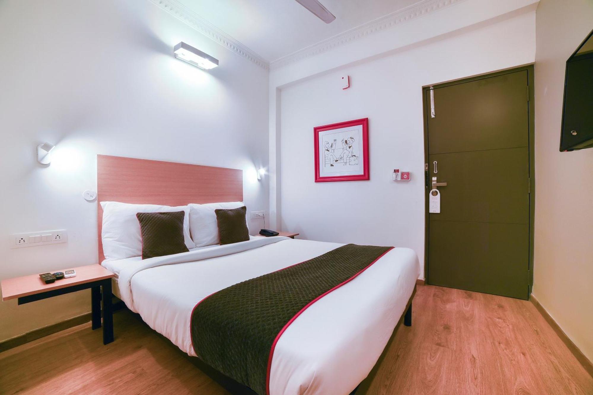 Hotel Collection O Vadapalani à Chennai Extérieur photo